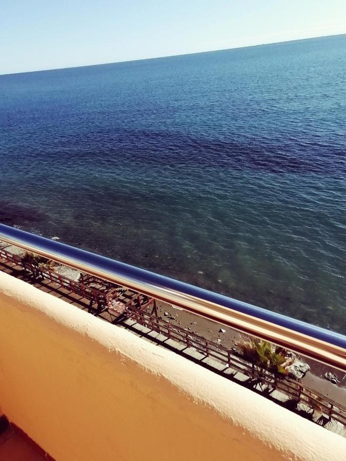 Grand Amour Estepona Bagian luar foto